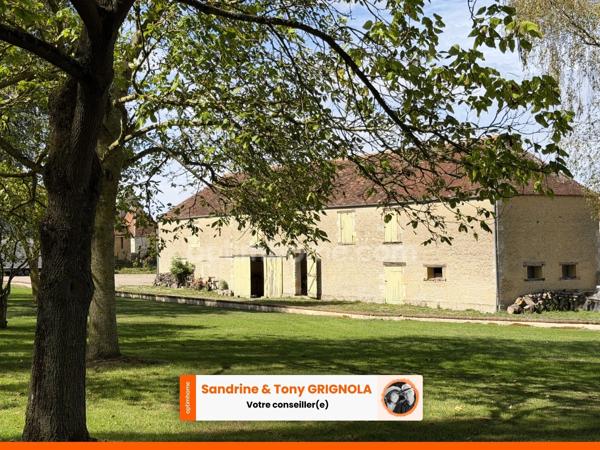Belle propriété normande de caractère avec parc arboré de plus 3 500 m² et majestueuse bâtisse en pierre de Caen - Idéal projet gîtes, chambres d'hôtes ou vaste demeure familiale