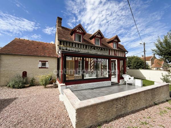 Belle propriété normande de caractère avec parc arboré de plus 3 500 m² et majestueuse bâtisse en pierre de Caen - Idéal projet gîtes, chambres d'hôtes ou vaste demeure familiale