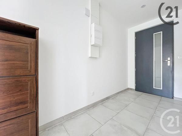 Appartement T2 à vendre  2 pièces - 46,92 m2 STE SAVINE - 10