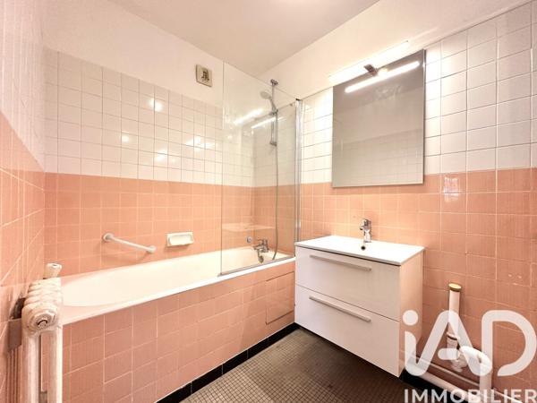 Location appartement 3 pièces 61 m² Rueil-Malmaison