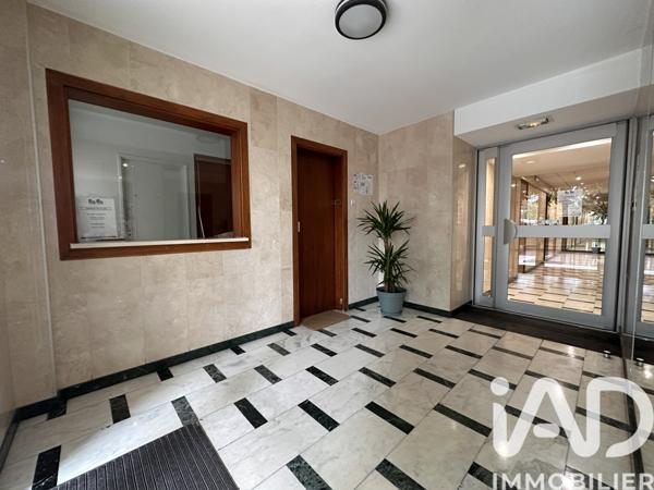 Location appartement 3 pièces 61 m² Rueil-Malmaison