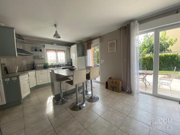 Maison 5 pièce(s) 4 chambre(s) 120 m²