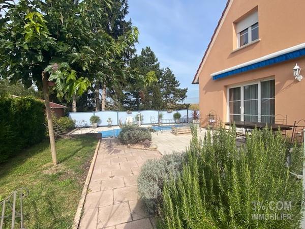Maison 5 pièce(s) 4 chambre(s) 120 m²
