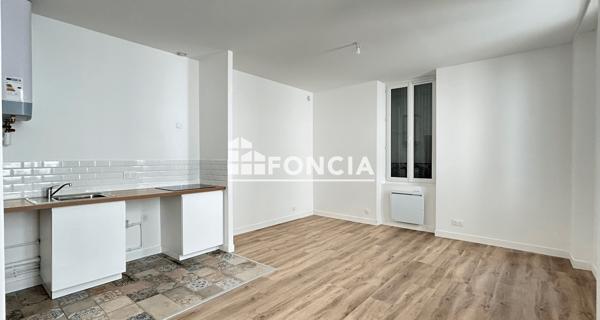 Location Studio 26.35 m² - Paris 75013