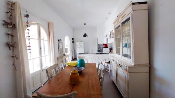 Villa 5 pièce(s) 3 chambre(s) 95 m²