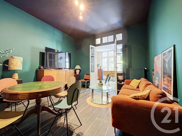 Maison à vendre  7 pièces - 329 m 2   ROCHEFORT  - 17