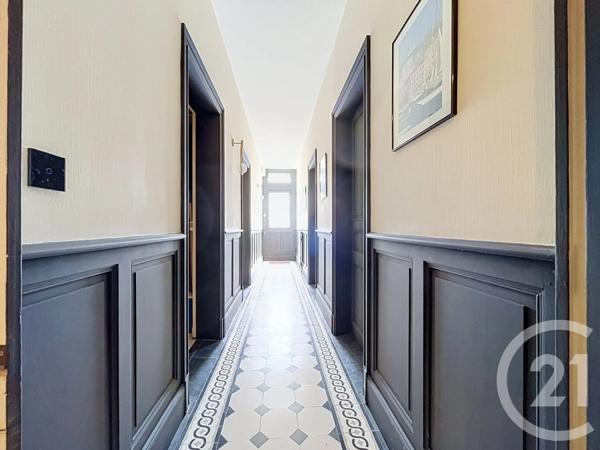 Maison à vendre  7 pièces - 329 m 2   ROCHEFORT  - 17