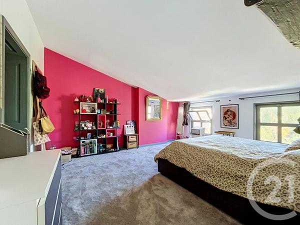 Maison à vendre  7 pièces - 329 m 2   ROCHEFORT  - 17