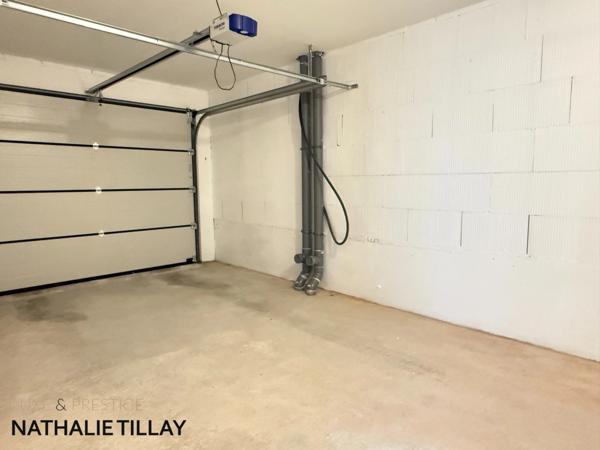 Orleans hyper centre , maison de villle neuve a vendre avec 2 terrasses et garage