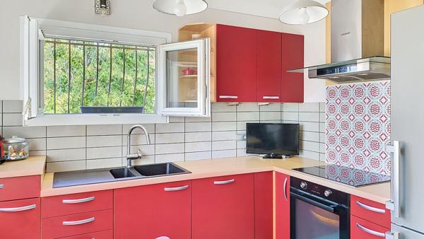 Maison néo-provençale 7 pièces avec piscine à Peymeinade - Proche commodités