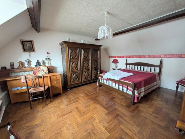 MAISON de VILLE avec beaucoup de charme