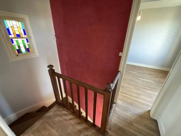 Maison de 1930 - Trois Chambres - 464m2 de Terrain