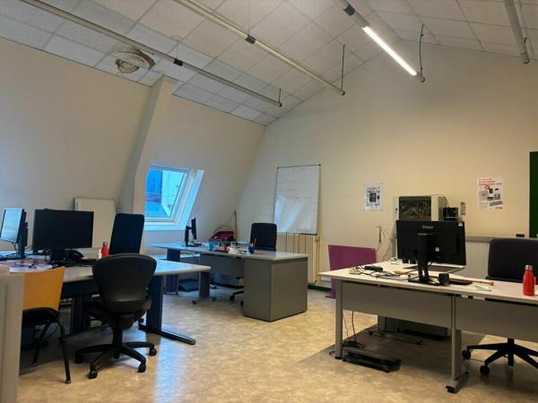 À VENDRE – Bureaux – Centre-ville de La Roche-sur-Yon (85)