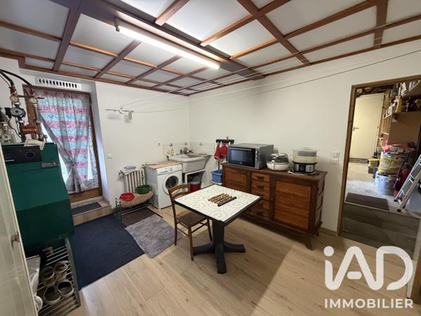 Maison à vendre 5 pièces 127 m² Gond-Pontouvre