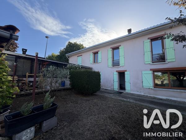 Maison à vendre 5 pièces 127 m² Gond-Pontouvre