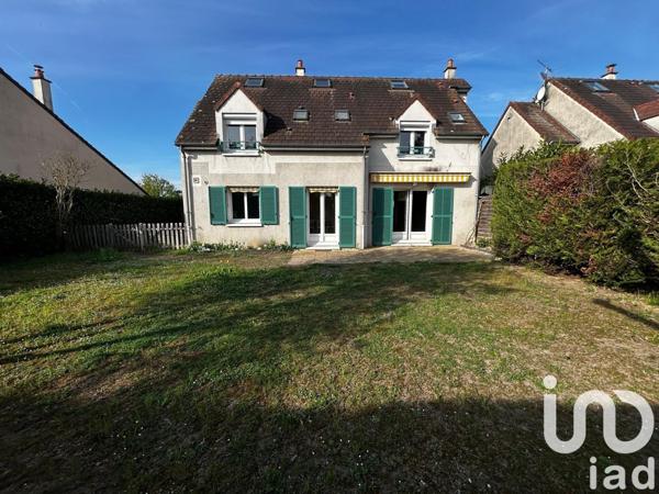 Location maison 8 pièces 147 m² Chatou
