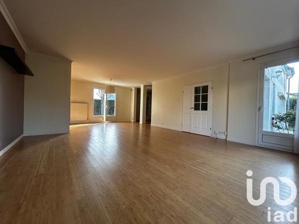 Location maison 8 pièces 147 m² Chatou