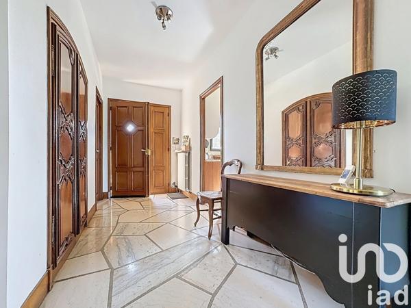 Maison 6 pièces de 172 m² à Ballancourt-sur-Essonne (91610)