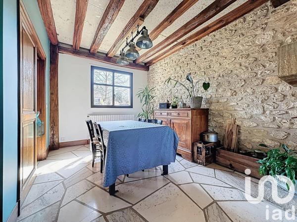 Maison 6 pièces de 172 m² à Ballancourt-sur-Essonne (91610)