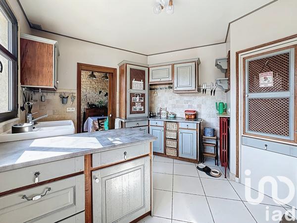 Maison 6 pièces de 172 m² à Ballancourt-sur-Essonne (91610)