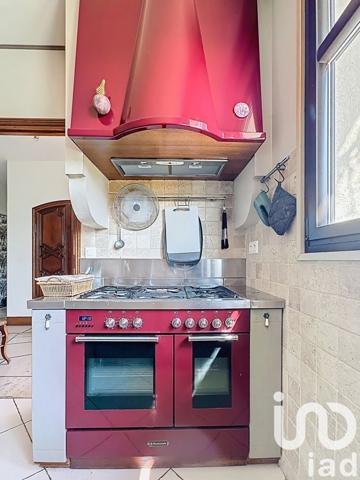 Maison 6 pièces de 172 m² à Ballancourt-sur-Essonne (91610)