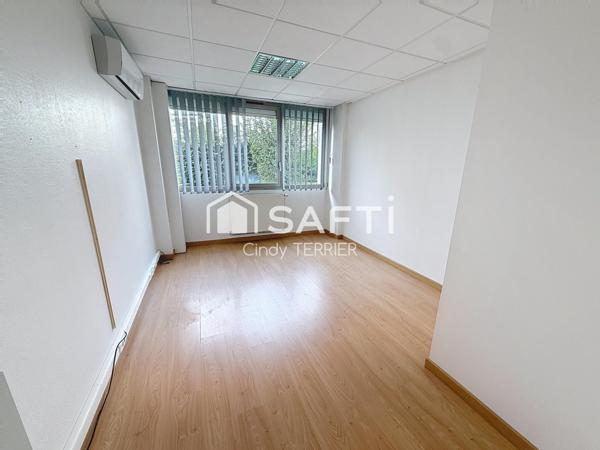 local professionnel hyper-centre