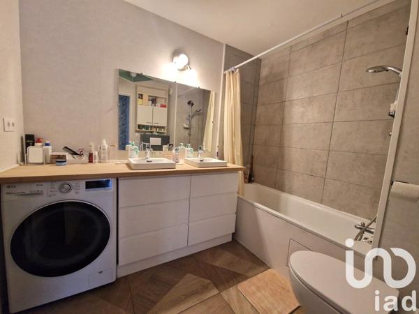 Appartement à vendre 3 pièces 54 m² Montévrain