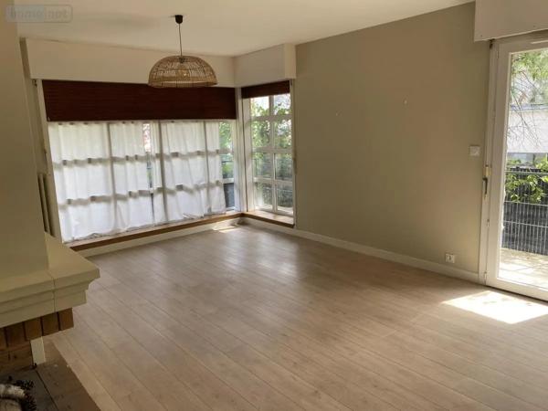 Location - Maison Dijon 21000 163 m 2