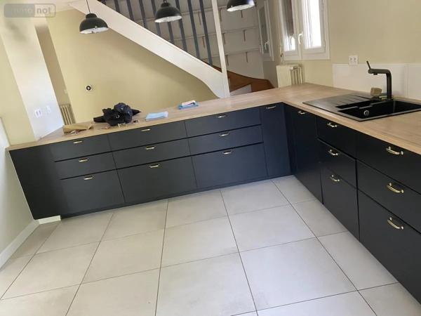 Location - Maison Dijon 21000 163 m 2