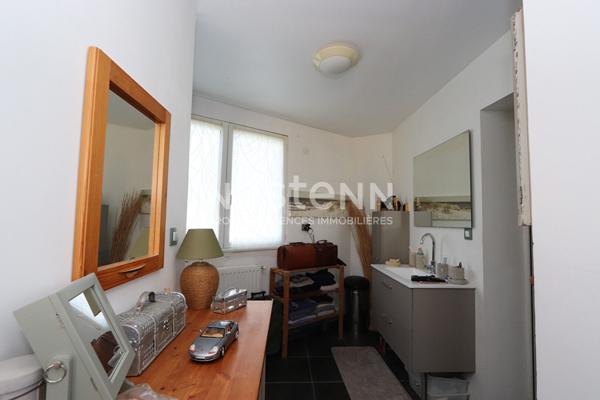 Vaste maison familiale de 180 m² avec possibilité de créer un deuxième logement - Garage et jardin