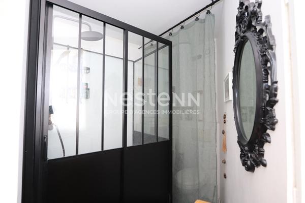 Vaste maison familiale de 180 m² avec possibilité de créer un deuxième logement - Garage et jardin