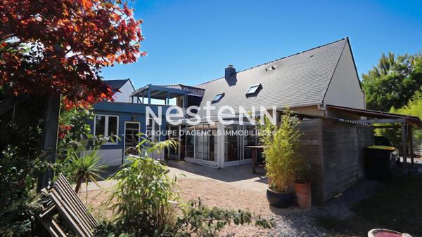 Vaste maison familiale de 180 m² avec possibilité de créer un deuxième logement - Garage et jardin