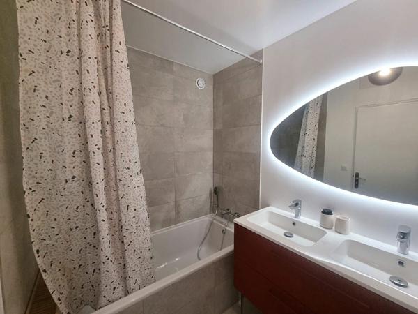 Appartement à louer    4 pièces •  Mérignac