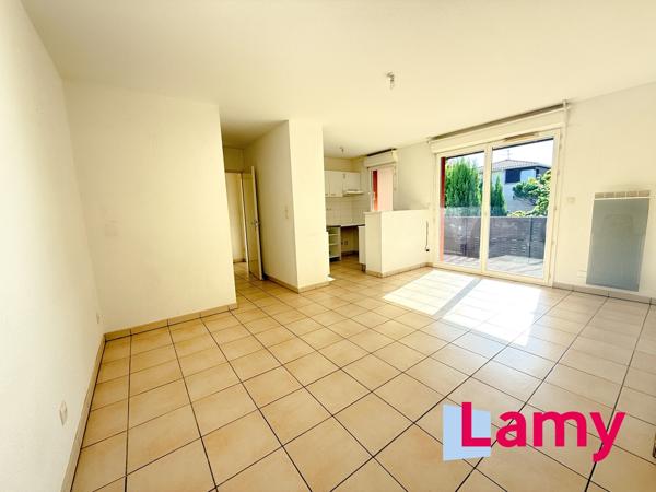 Appartement + stationnement