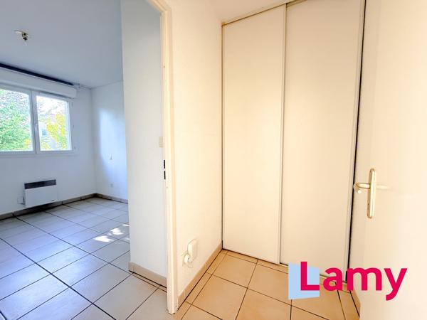 Appartement + stationnement
