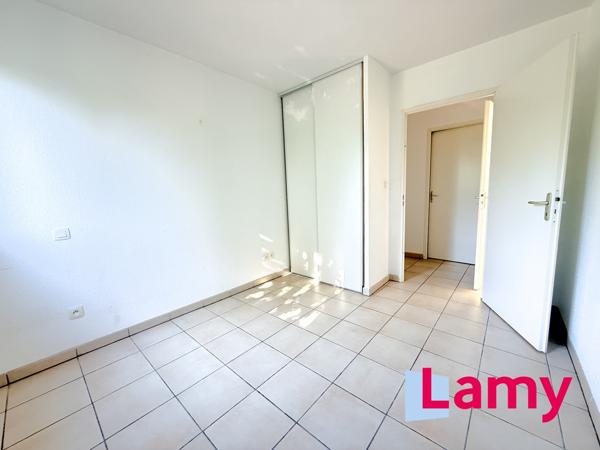 Appartement + stationnement