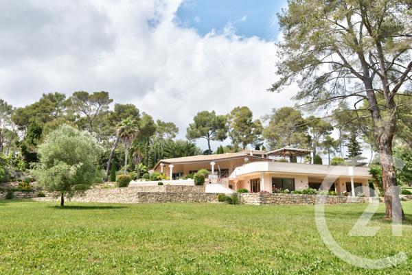 Maison à vendre  10 pièces - 531,54 m2 MOUGINS - 06