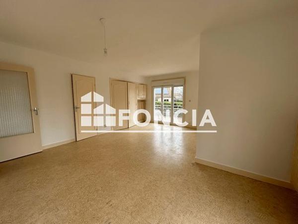 Location Studio 37.9 m² - 29 BD DE REIMS Roanne 42300