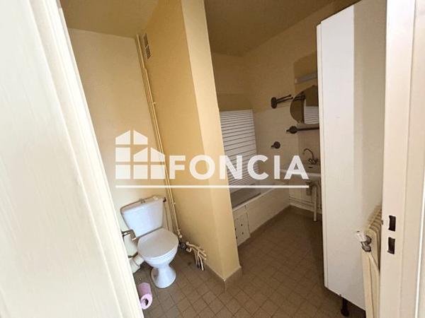 Location Studio 37.9 m² - 29 BD DE REIMS Roanne 42300