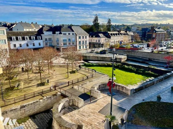 APPT T2 + CAVE + TERRASSE + BALCON