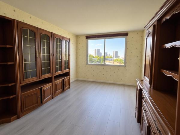 AUBERVILLIERS-4PIECES 79M2 BALCON,CAVE ET PARKING