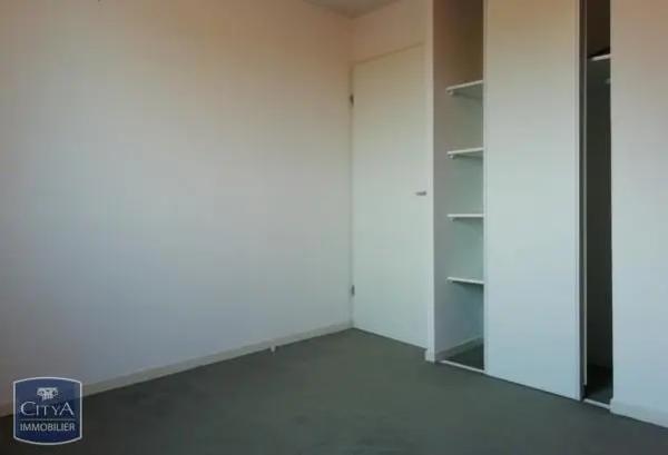 Appartement à louer 2 pièces 48.55m² Saint-Lys (31470)