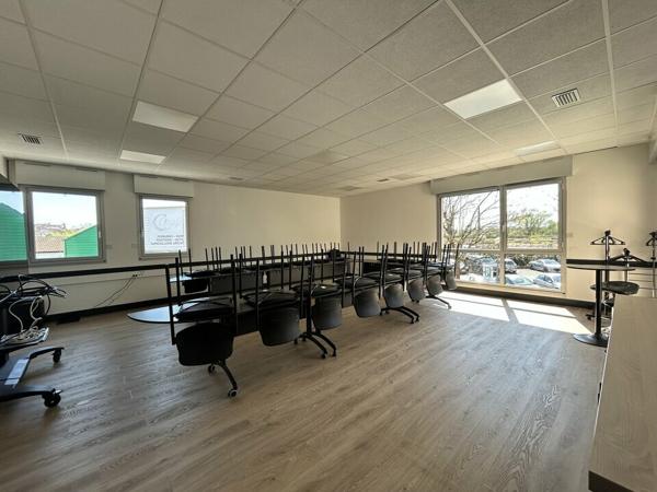 Chalon sur Saône - Bureaux 119 m² à louer