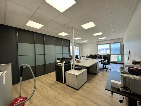 Chalon sur Saône - Bureaux 119 m² à louer