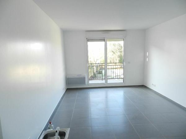 Appartement à louer    2 pièces • 31,40 m2 Paris 17