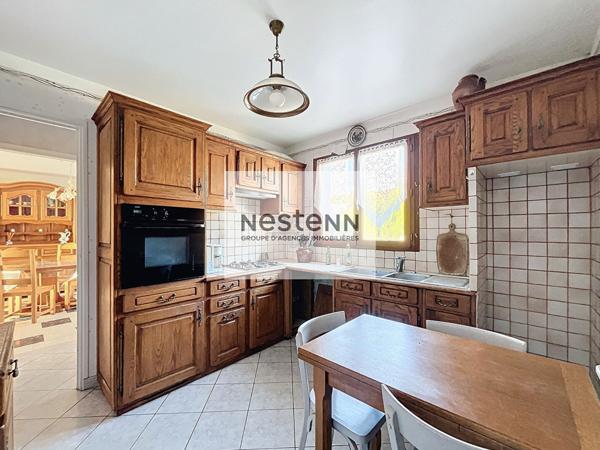 À acheter en Essonne, Maison individuelle, 3 chambres sous-sol total, jardin, 5 minutes à pied des commerces, 5 minutes à pied de l'école élémentaire, 40 minutes de Paris en RER C