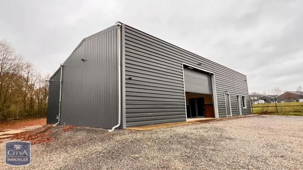 Local commercial à vendre 237m²