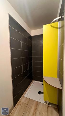 Local commercial à vendre 237m²