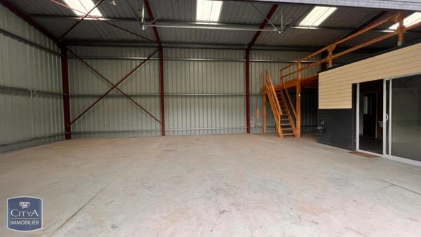 Local commercial à vendre 237m²