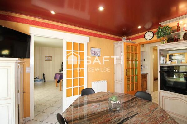 Grande maison familiale au cœur de Sartilly